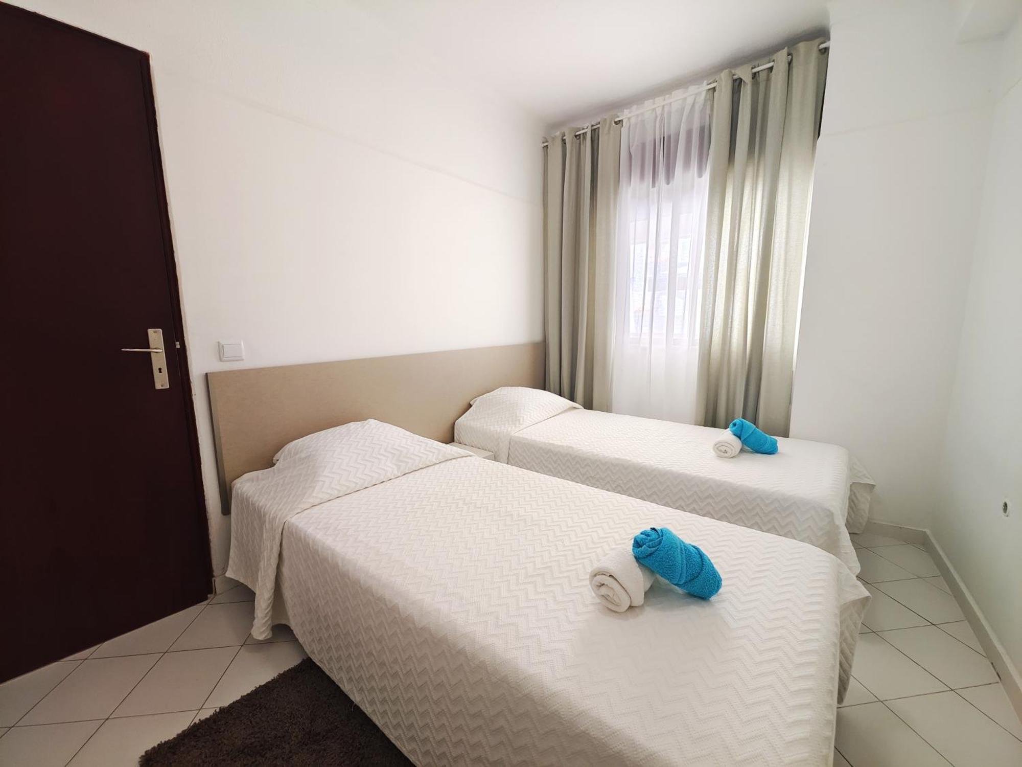 Center Old Town, 8ppl, 5min Fishermans Apartamento *